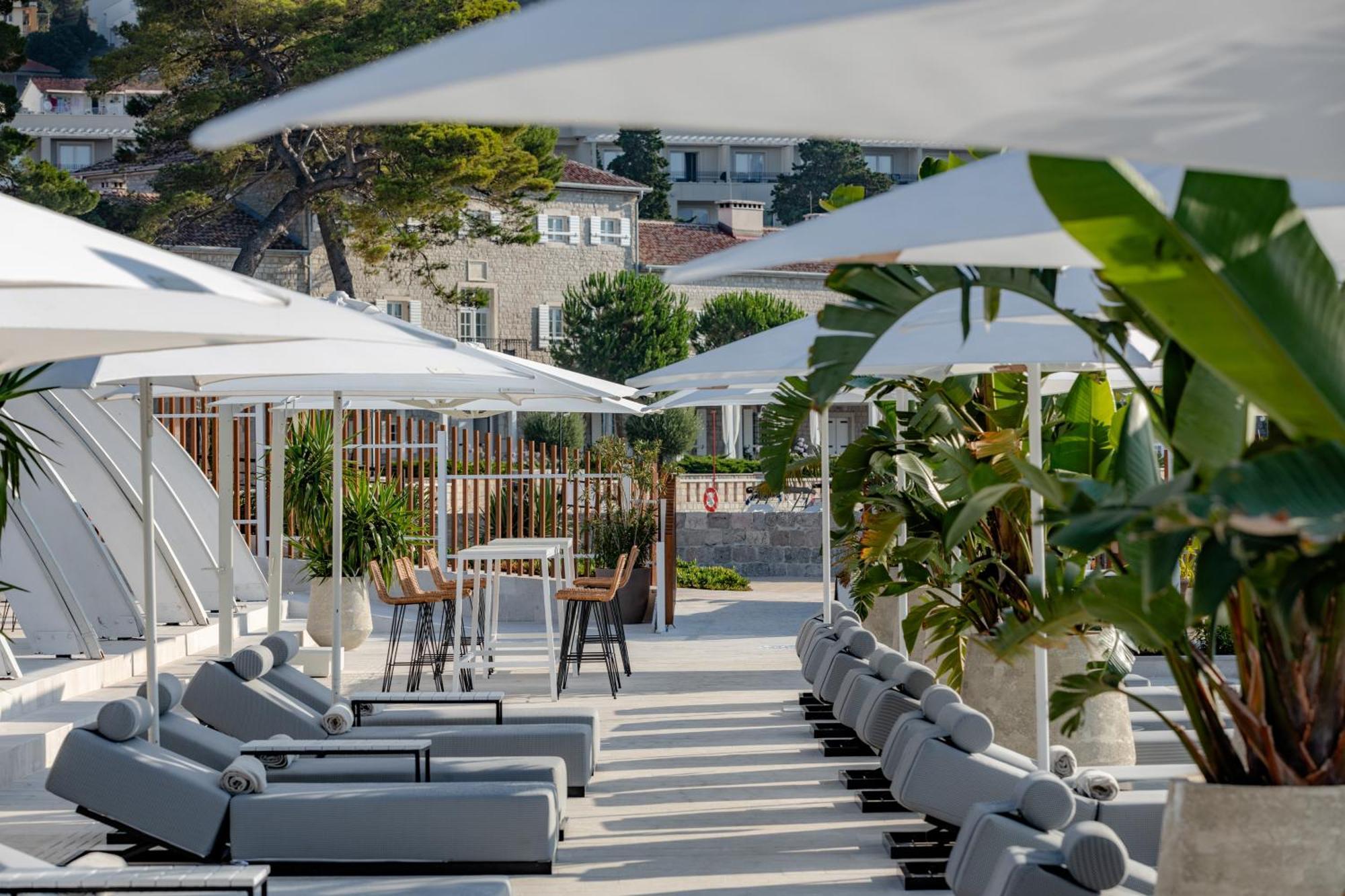 Lazure Hotel & Marina ヘルツェグ・ノヴィ エクステリア 写真