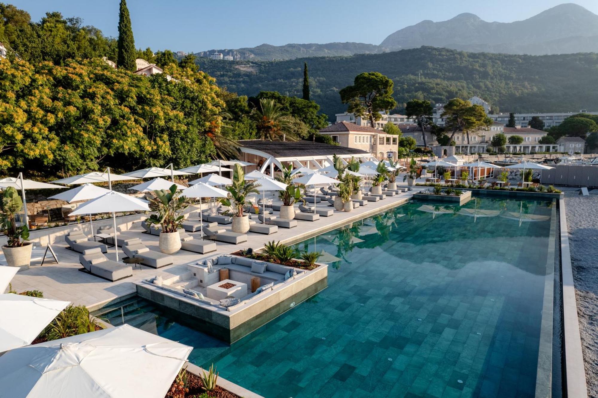 Lazure Hotel & Marina ヘルツェグ・ノヴィ エクステリア 写真